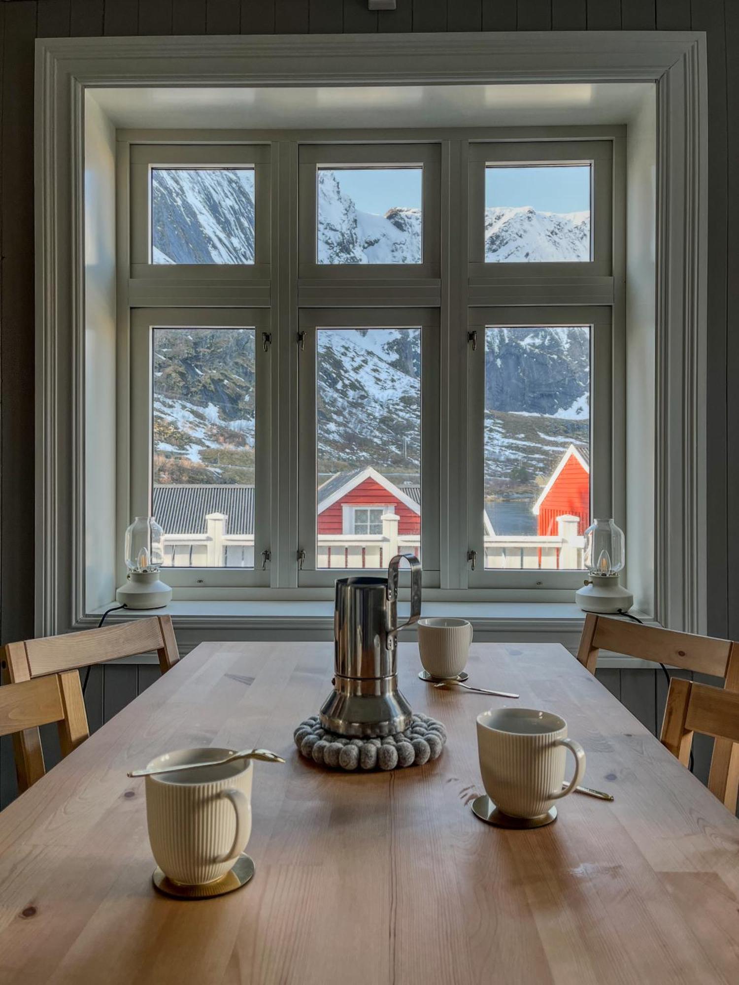 Husly Reine - Your Home With Reinebringen View Luaran gambar